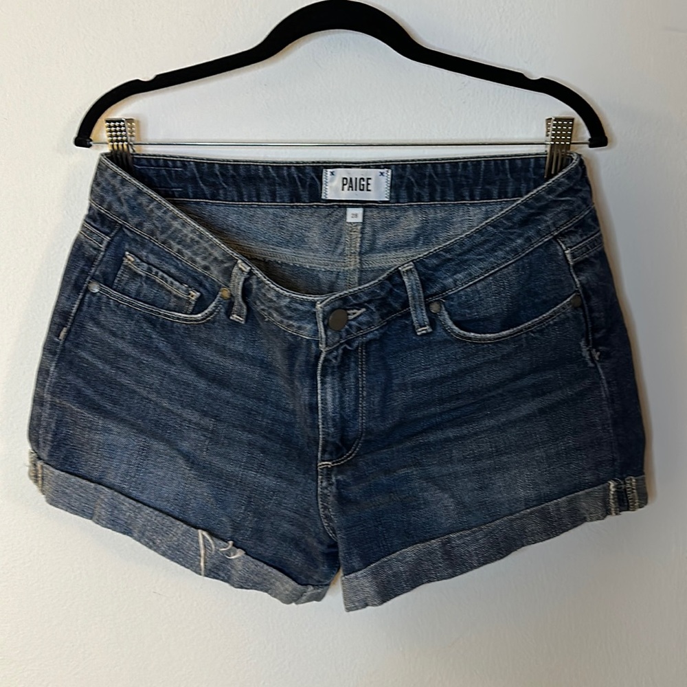 PAIGE “JIMMY JIMMY SHORT.” Size 28. Good condition